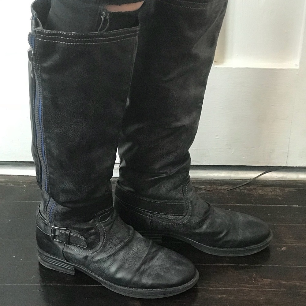 Steve Madden Boot - Picture 2 of 4